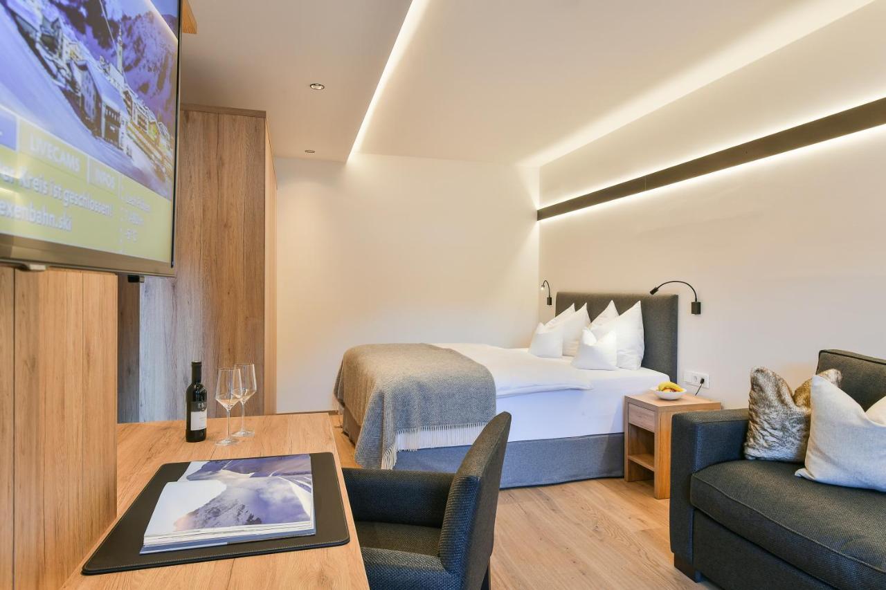 Hotel Sonnblick Lech am Arlberg Exterior photo